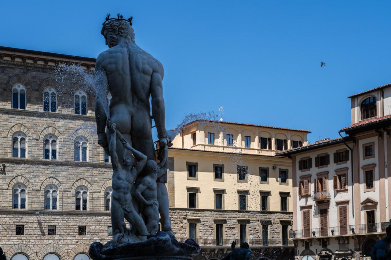 Apartments Florence - Palazzo Signoria Luxury Apartments 10- Giuditta Buitenkant foto
